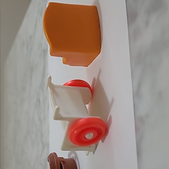 Vintage Fisher-Price toys - Picture 13 of 16